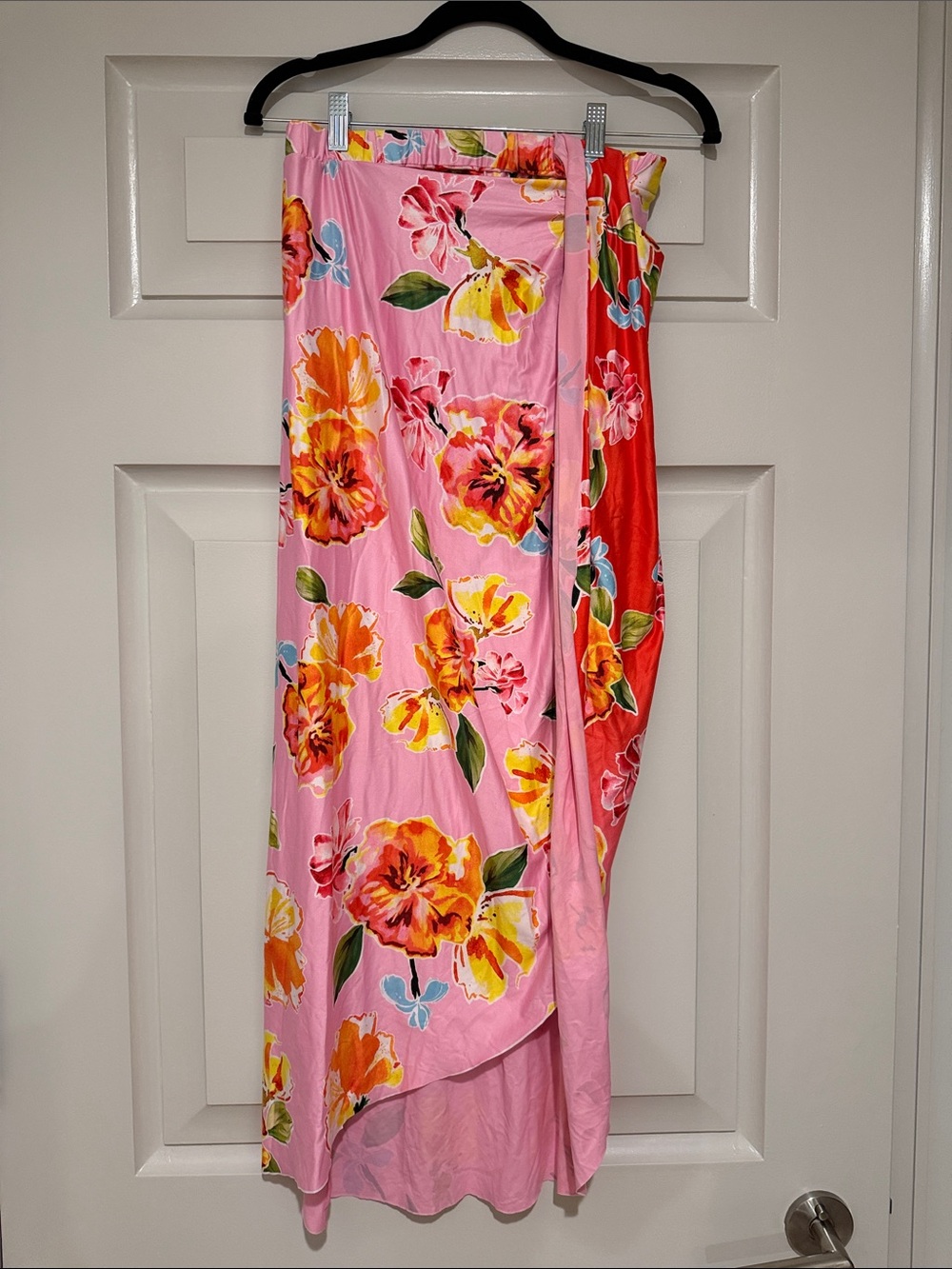 Agua Bendita x Revolve Pink Floral Bikini and Matching Sarong WORN ONCE